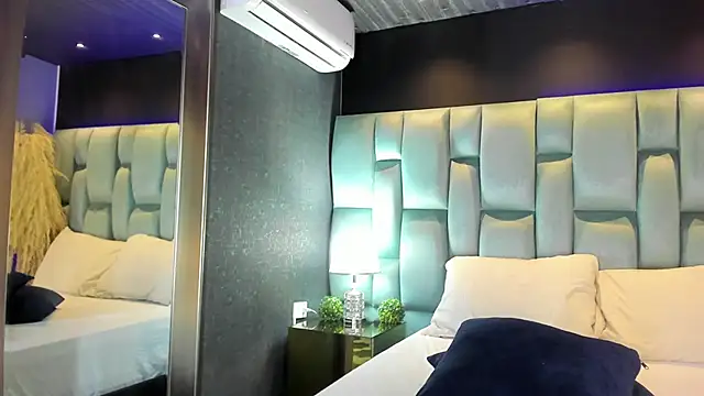 MarianaGarciaa__ webcam