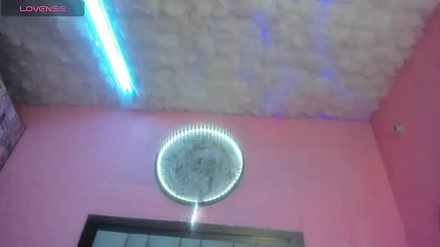 Nicole_Rosales webcam