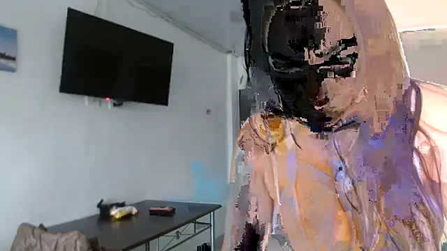 naiaratobon__ webcam