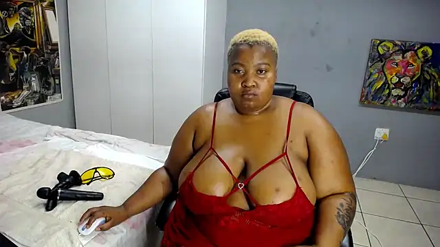 BigAssBBW24 webcam