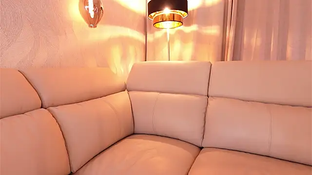 MollyHeadleyy webcam