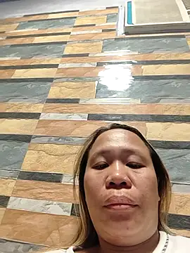 squirtshantal webcam