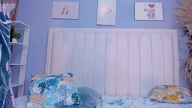 Anthonella_Lux webcam