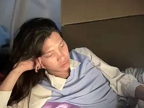 Yourgoddess_jayve webcam