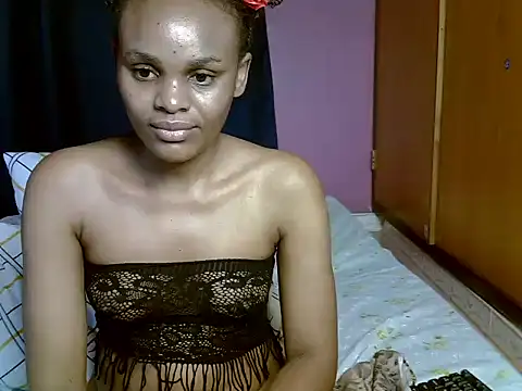 Queen_petite_ webcam