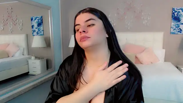 _Maddison_Ivanova_ webcam