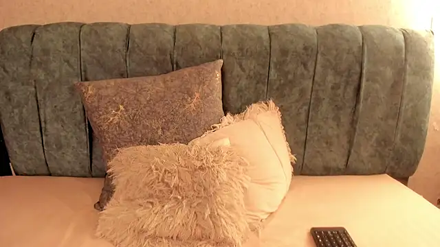 Aleera_Walton webcam