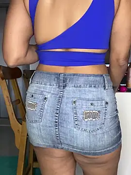 Webcam Model (tabata_monroee)  is live.Free join now!