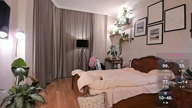 NicoleLuv live sex cam