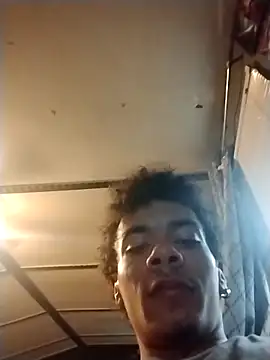 spooky425hd - Spooky425hd's free webcam - UK Sex Cams