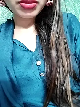 Webcam Model (Noor_Darliing)  is live.Free join now!