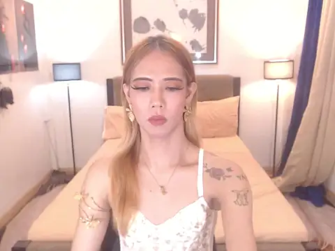 PreciousAmore webcam