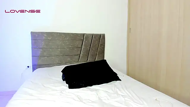 Soft_Temptationxx webcam