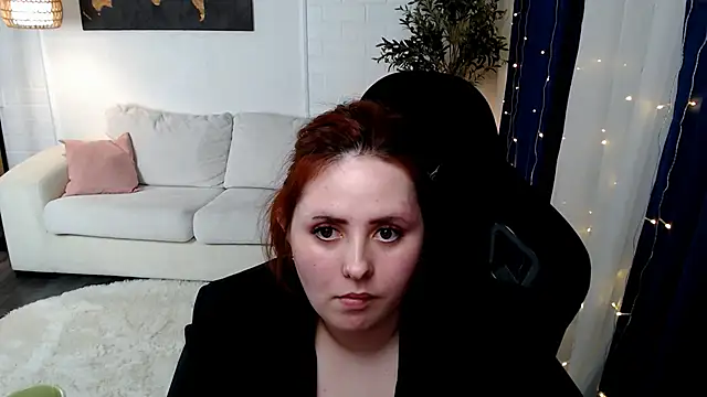 Hennessy_bunny webcam