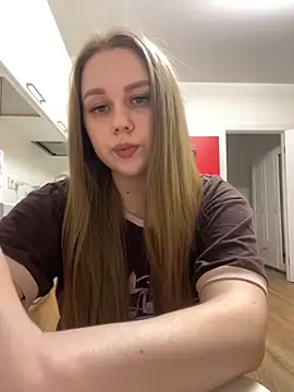 marylallka5 - Marylallka5's free webcam - UK Sex Cams