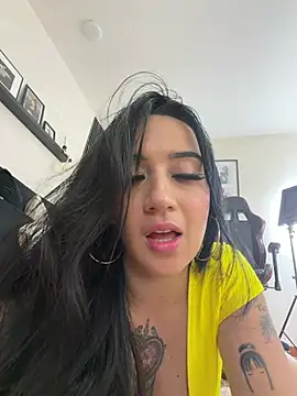 emmyevans1 - EmmyEvans1's free webcam - UK Sex Cams