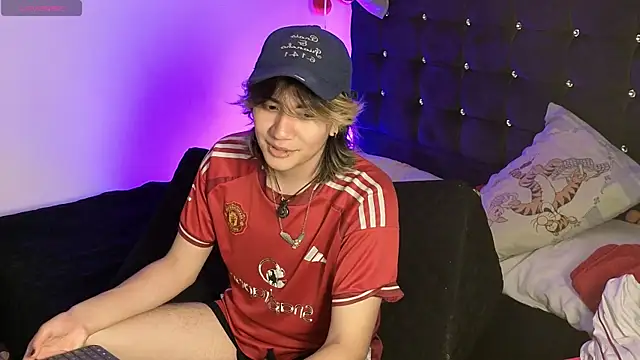 Noah_blackwood webcam