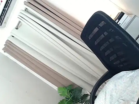 Miss_Cataluna69 webcam