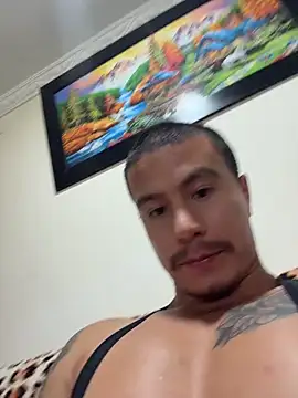 dominickvegas (Ask my age) - Show sexy underwear/ stroke dick