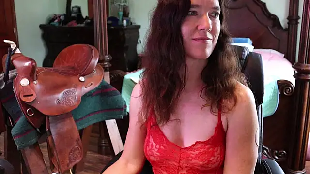 thornburyrose (Ask my age) - Cum On The Saddle