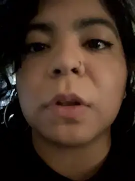 kimmiakiss22 (F young) - Public Distraction—Make Me Wet