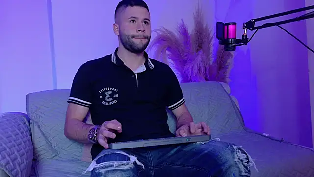 andyknoxx - AndyKnoxx's free webcam - UK Sex Cams