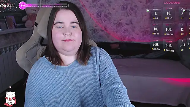 Estelle_Hicks webcam