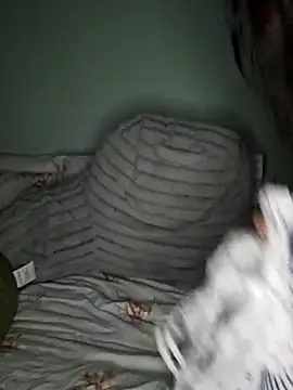 Saucy-Serenity webcam