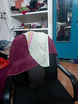 Tamil_Kavitha10 webcam