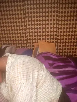 Freakingromance webcam