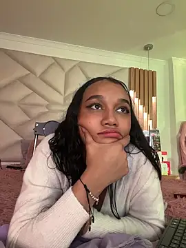 coraline_vera webcam