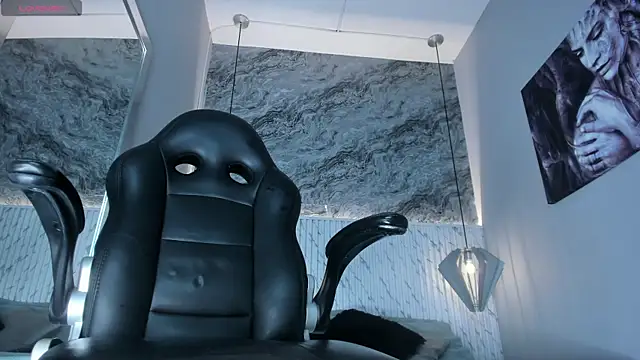 Esmeralda__18 webcam