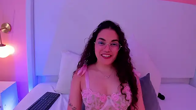 luna_veega webcam