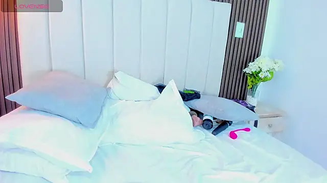 Victoria_Guzman webcam