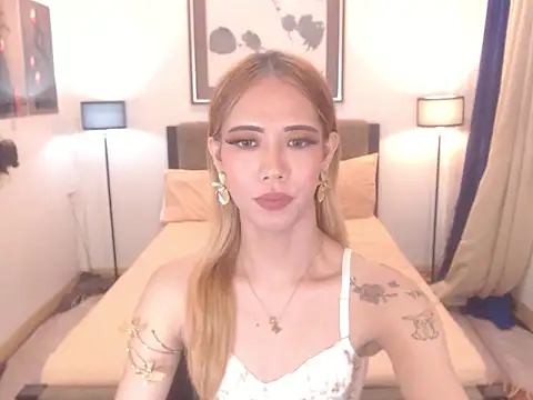 PreciousAmore webcam