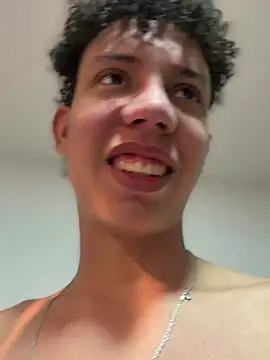 yoursexyjose (Ask my age) - ALL NAKED 2 GUYS