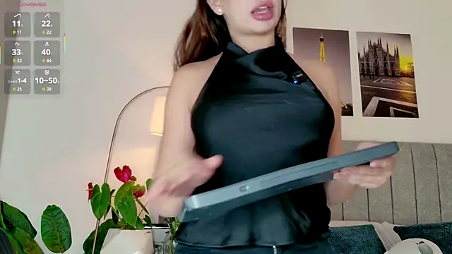 caralella - Caralella's free webcam - UK Sex Cams