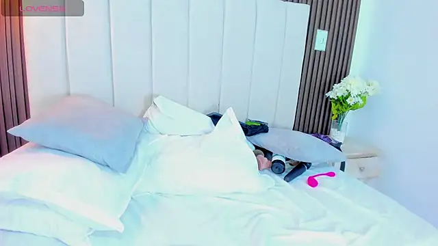 victoria_guzman - Victoria_Guzman's free webcam - UK Sex Cams