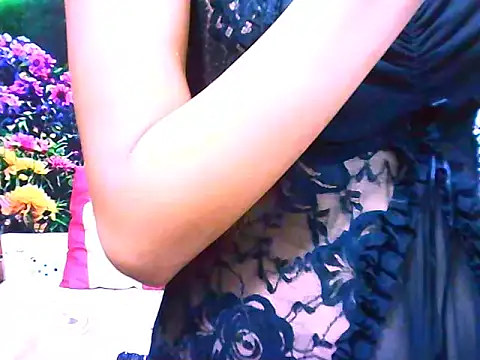 IndianPretty14u2Luv webcam