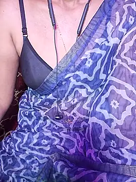 xbhuume (F milf) - nude show