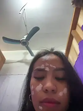 Lovely_apple19 live sex cam