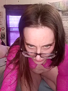 snowbird1117 - Snowbird1117's free webcam - UK Sex Cams