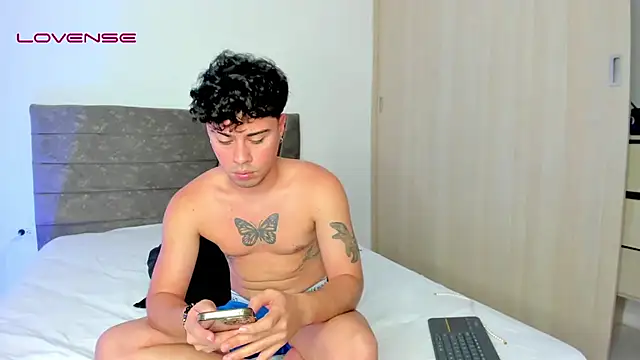 Soft_Temptationxx webcam