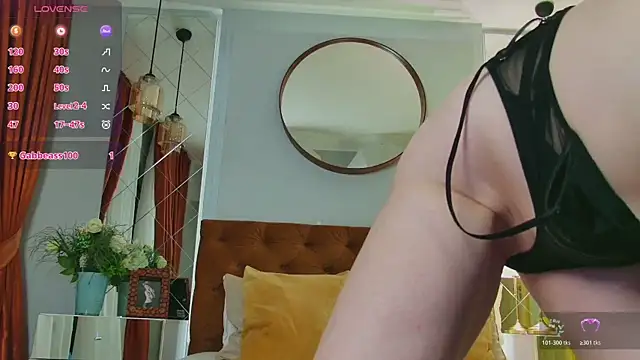 madilynfox (F young) - Rub oil on my aching naked body 🔥