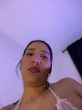 IsabellaJoness_ webcam