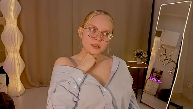 AlicaCohill live sex cam