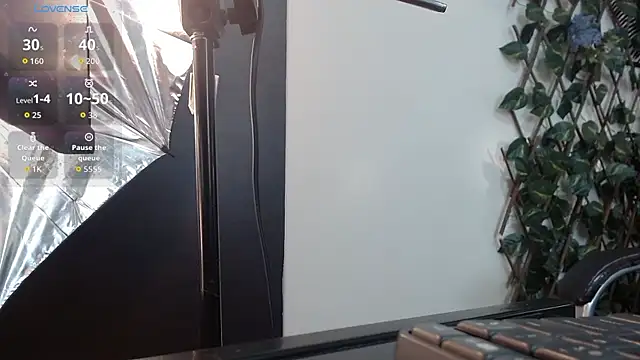 tinisweet - Tinisweet's free webcam - UK Sex Cams