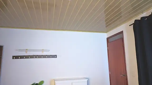 renaxi_smith - Renaxi_Smith's free webcam - UK Sex Cams