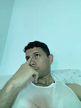 Michaell_Spinelly webcam