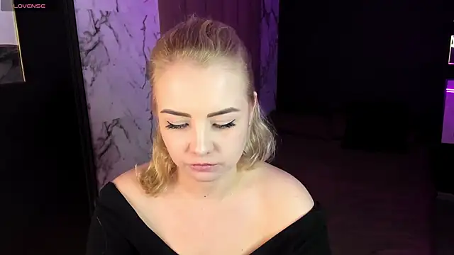 StephanieSweety webcam